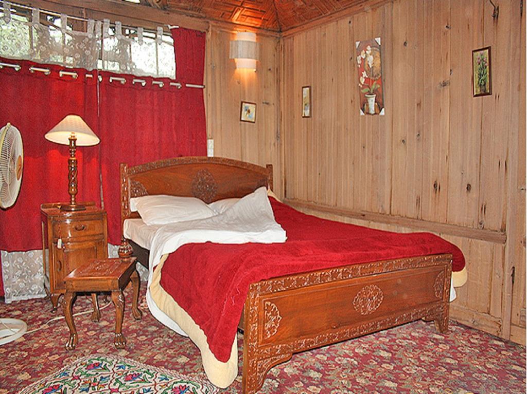 Akbar Group Of Heritage Houseboats Nagin Bagh Room photo