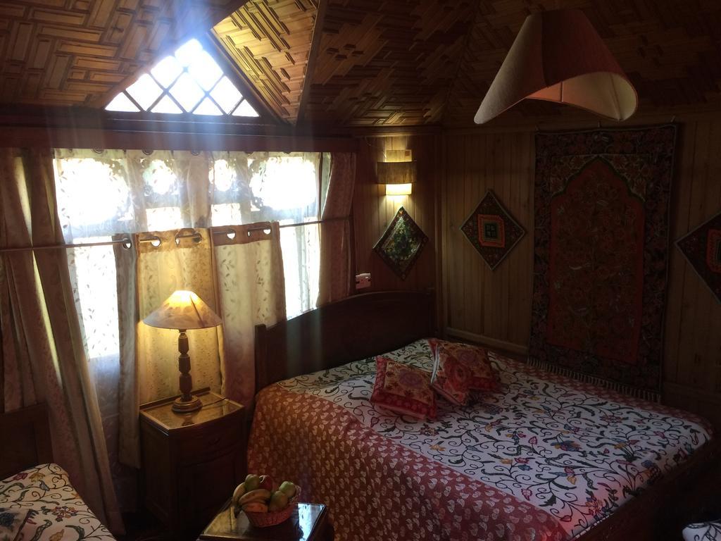 Akbar Group Of Heritage Houseboats Nagin Bagh Exterior photo